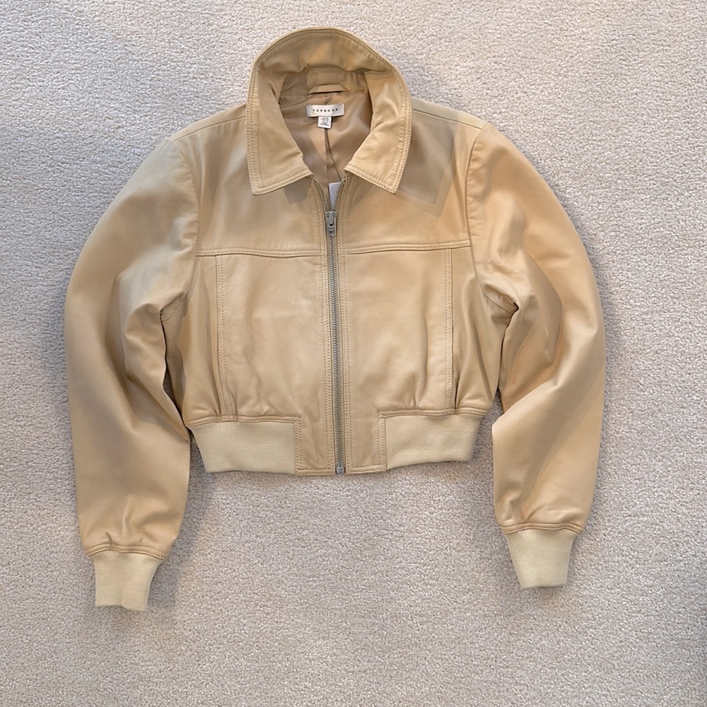 Topshop butter color sheepskin crop leather jacket. New with tags. Zip up front